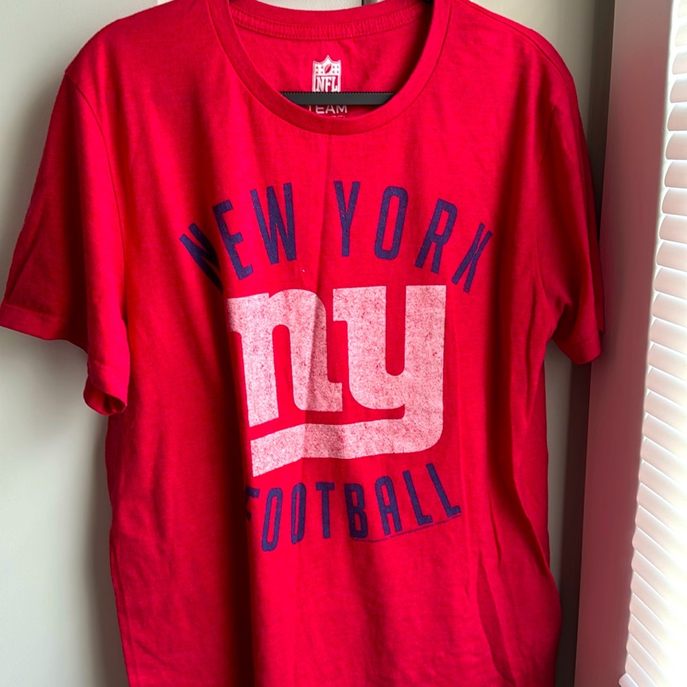 NY Giants Red Short Sleeve T-Shirt Size Large